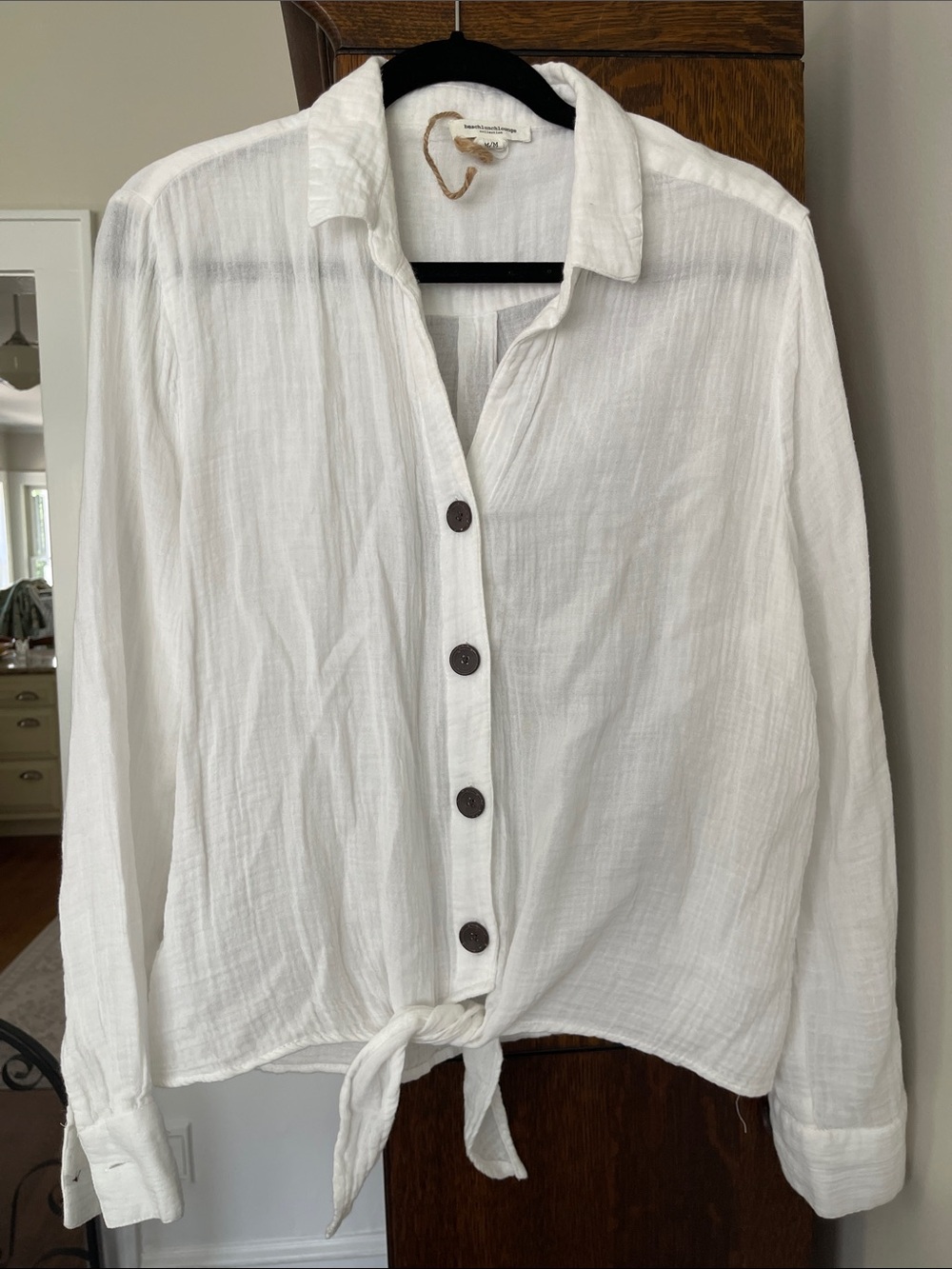 beachlunchlounge White Crinkle Gauze Button-Down Shirt Size M
